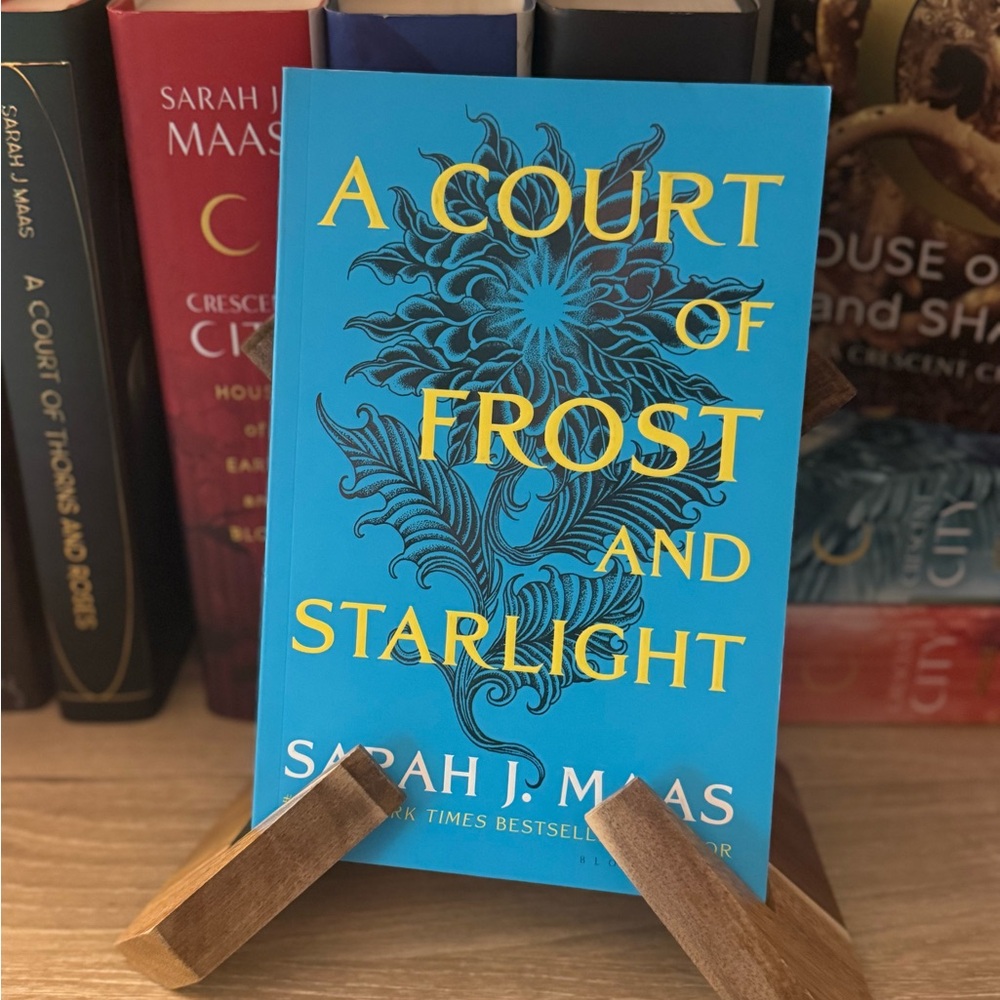 A Court of Frost and Starlight by Sarah J Maas